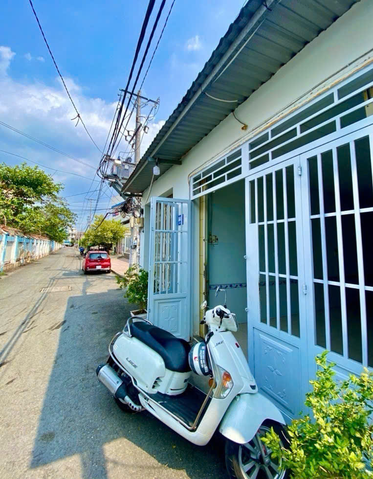 BÁN NHÀ NGAY COOPMART KẾ PHÚ MỸ HƯNG - 2 MẶT HẺM KINH DOANH - 210M2, NGANG HƠN 6M NỞ HẬU TÀI LỘC - - Ảnh chính